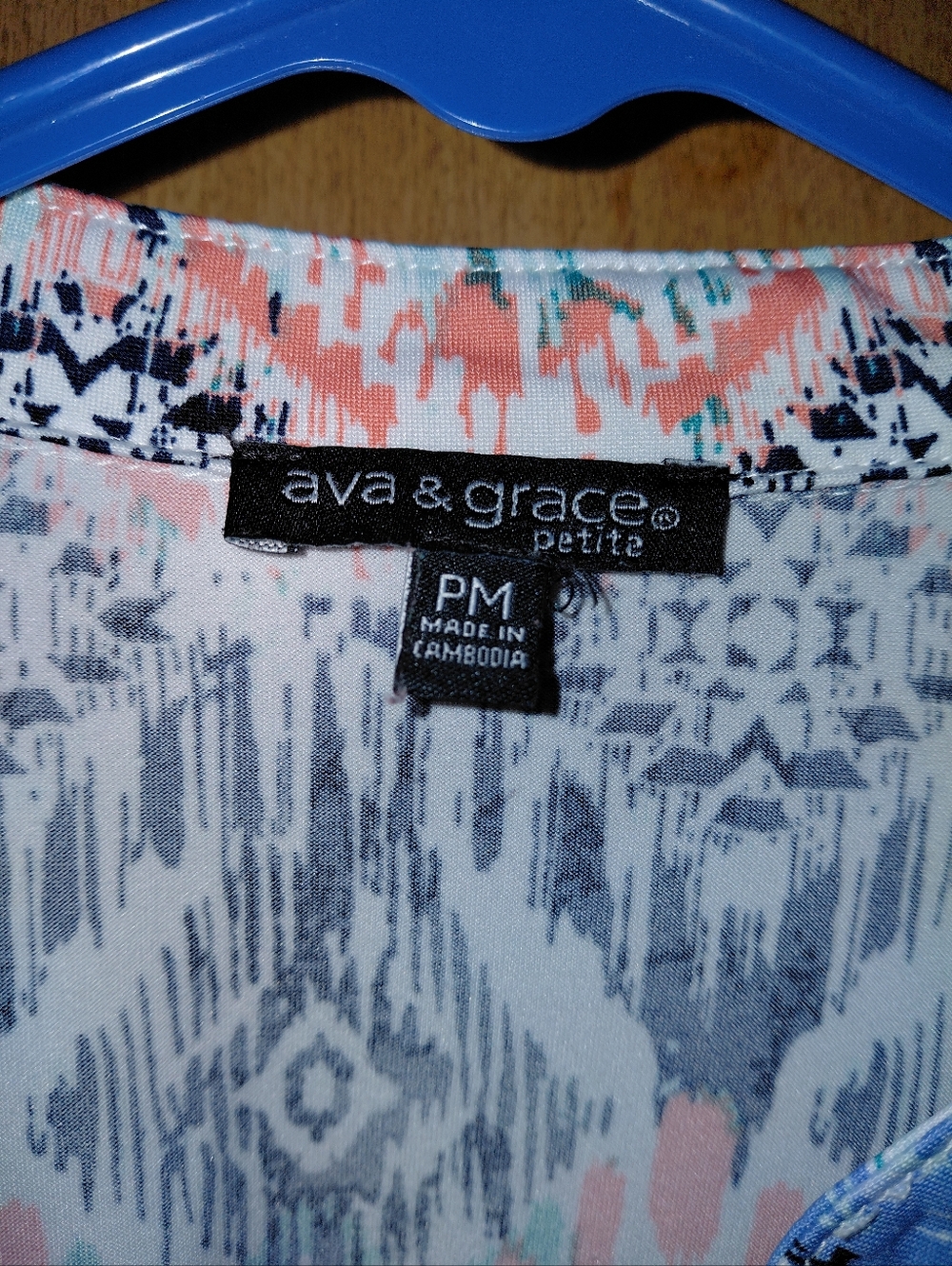 Ava & Grace Multicolor Aztec-Pattern Button Front Tunic - Picture 2 of 4